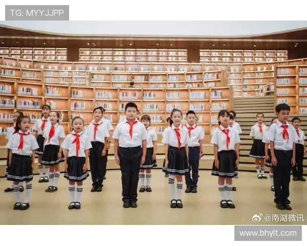 《啊,父老乡亲》:一曲深情唱响黄土地上的奋斗史诗